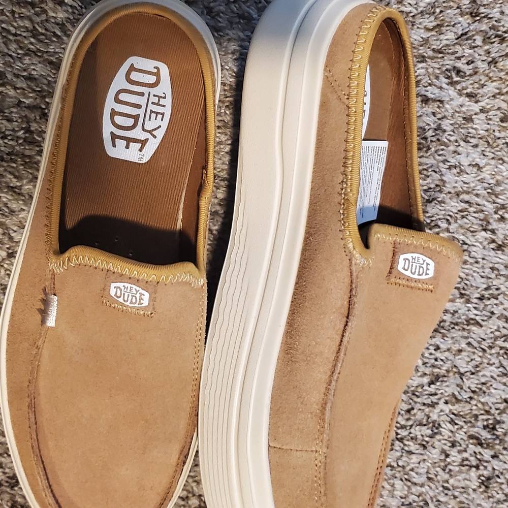 Wms Hey Dude Sz 8 Tan Platform Mule